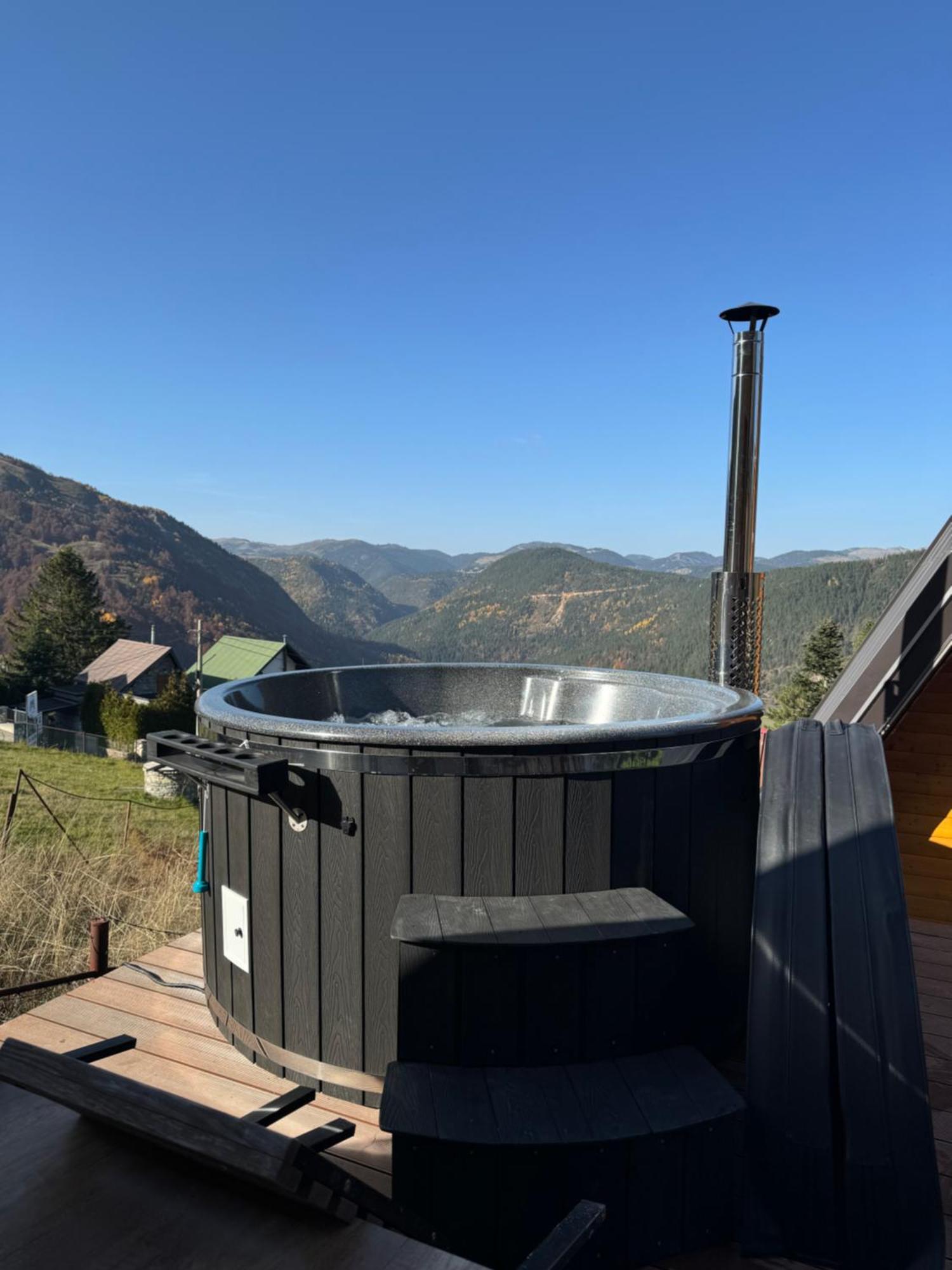 Villa Route Rugove Peje Exteriér fotografie